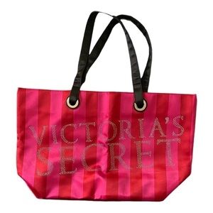 NWOT-VICTORIAS SECRET-LARGE TOTE BAG